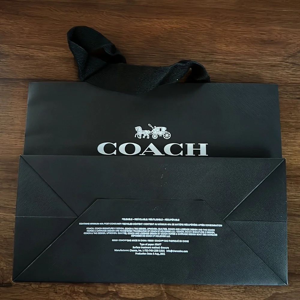 Coach Shopping Bag 🖤